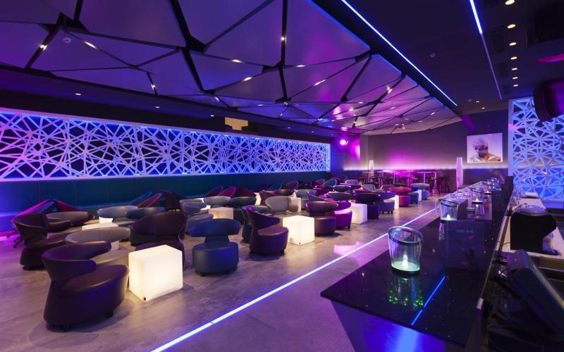 塔巴卡西加尔酒店 外观 照片 The lounge at the airport