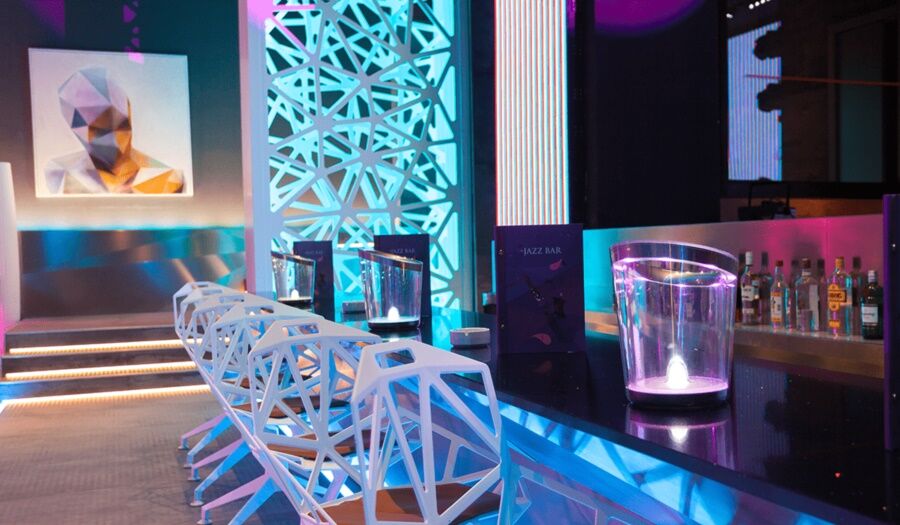 塔巴卡西加尔酒店 外观 照片 The bar at the nightclub